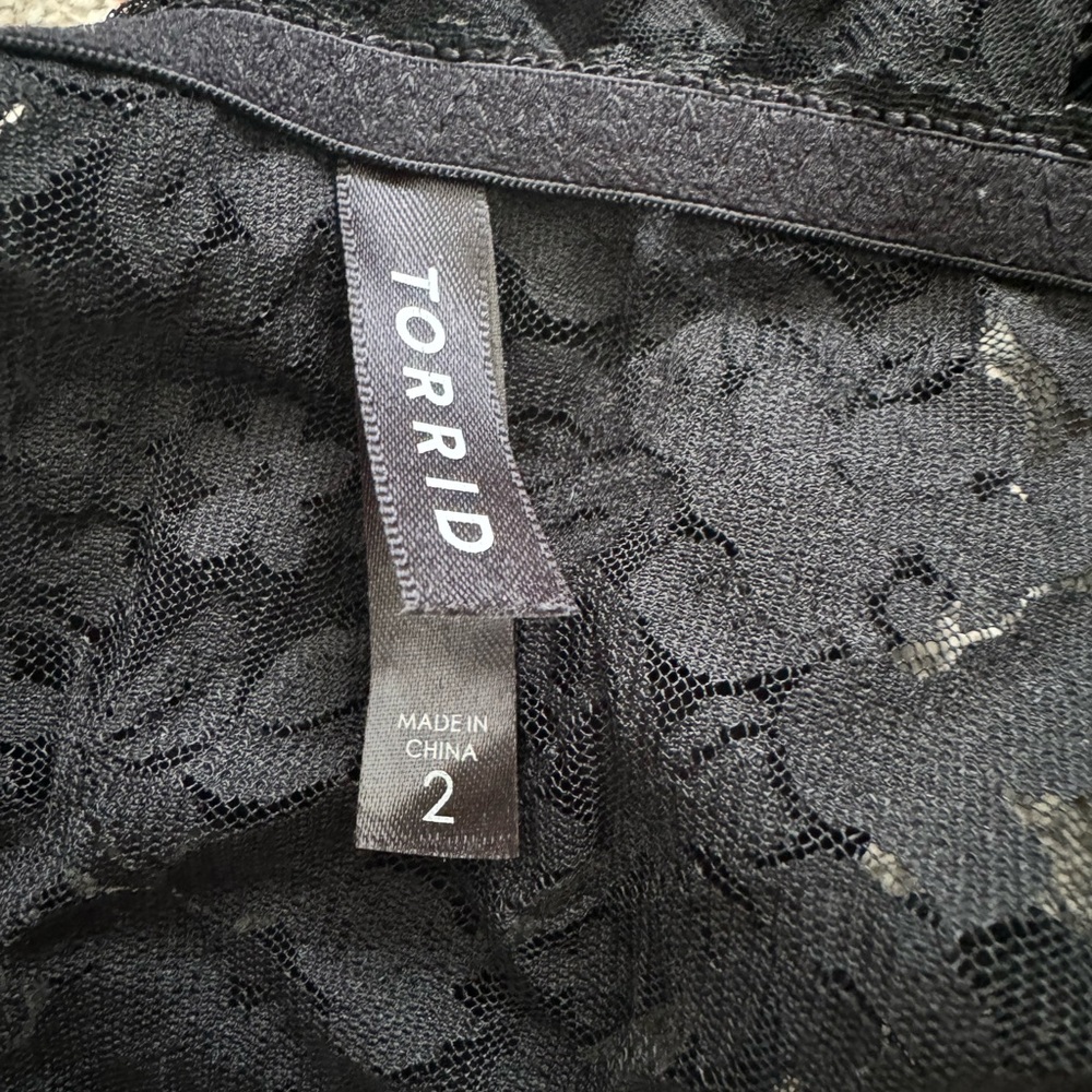 Torrid Black Lace Bandeau bralette - Picture 4 of 4